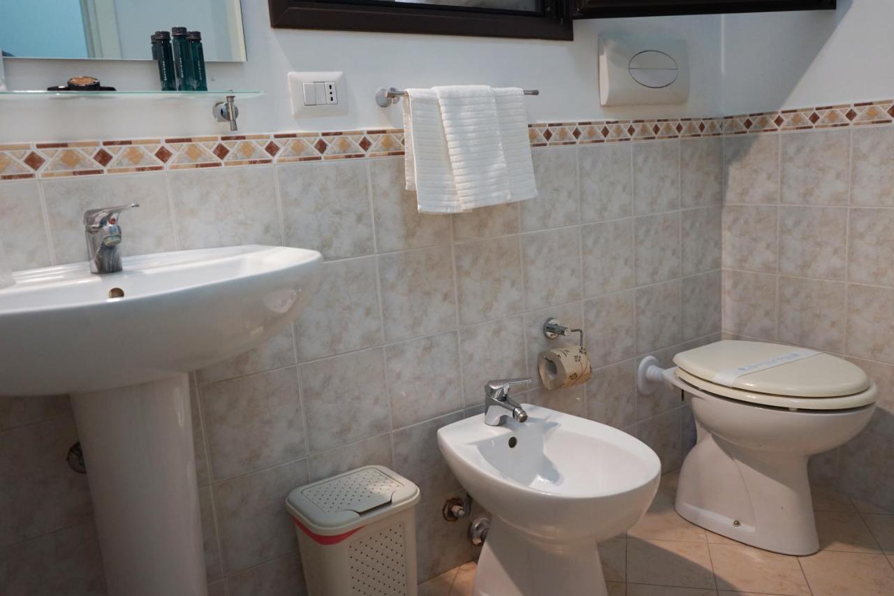 Premier One-Bedroom Apartment