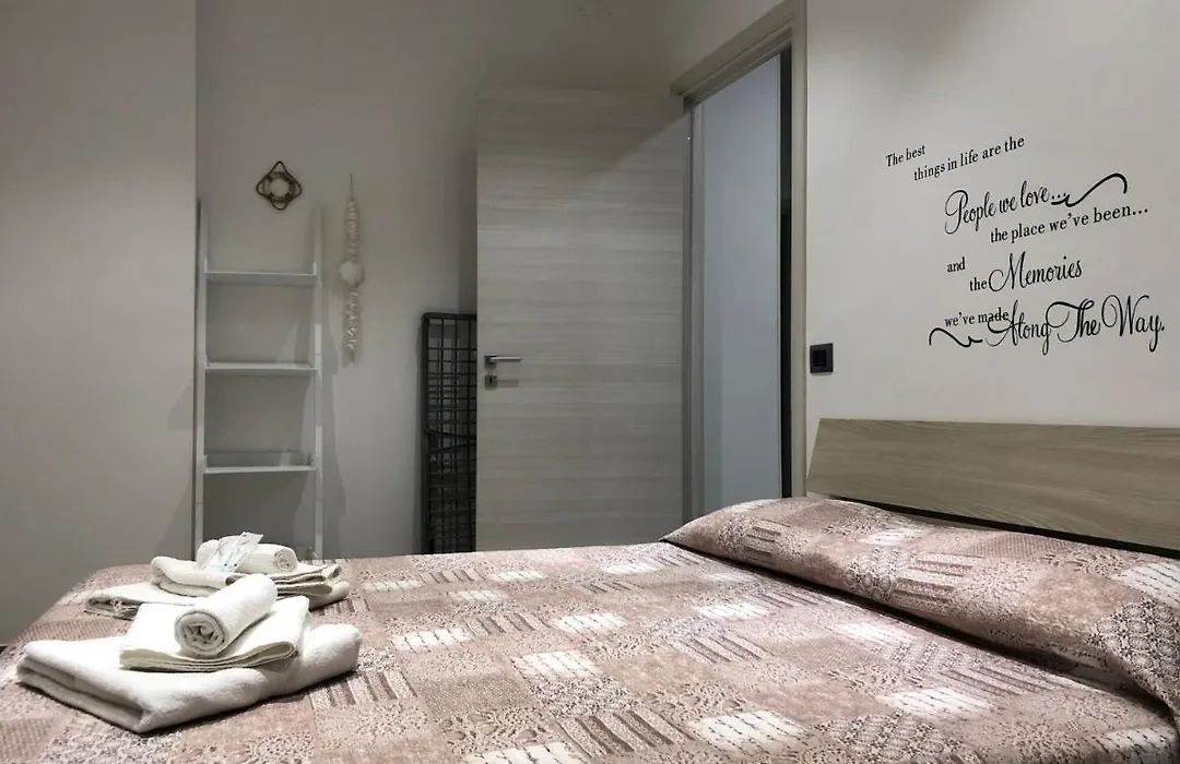 Sunrise Beach Apartment Trapani-1