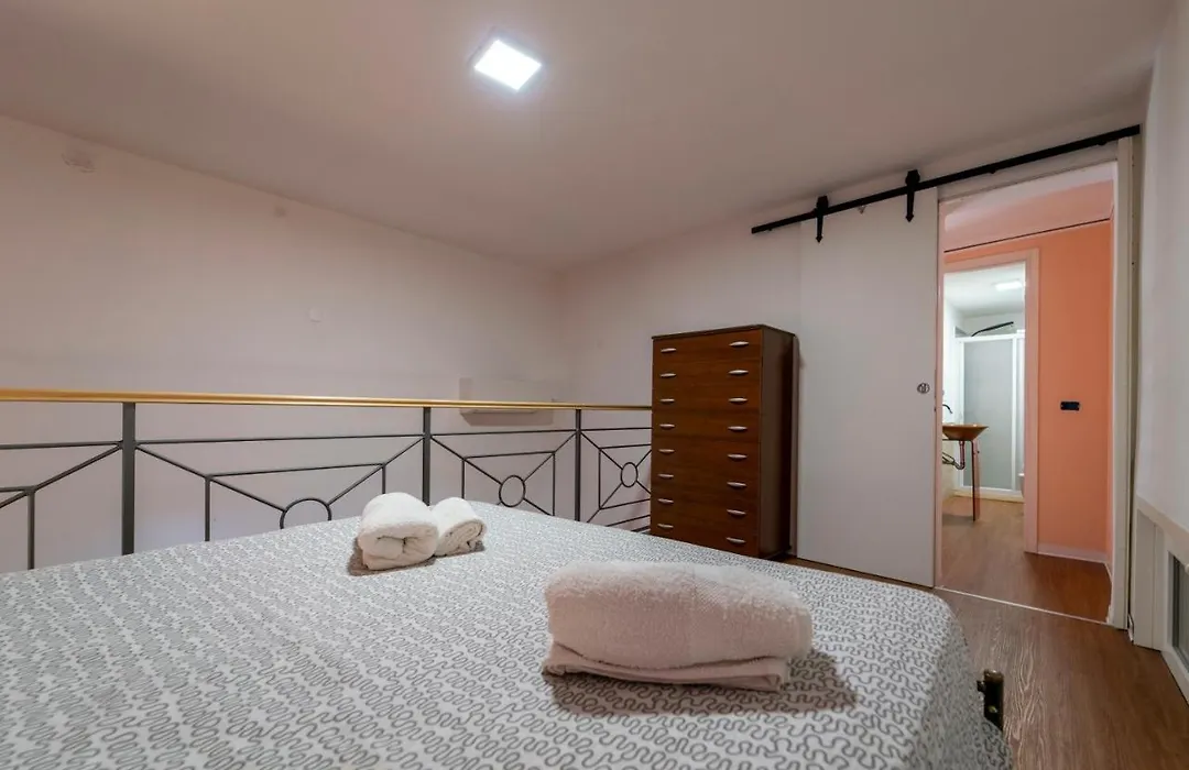 Sweet Breeze Apartments-1