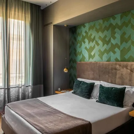 Re Sale Hotel-3