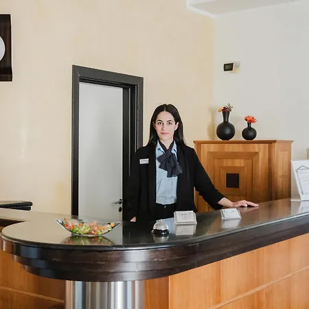 Cerri Hotel-3