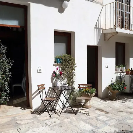 Cortile Antico-3